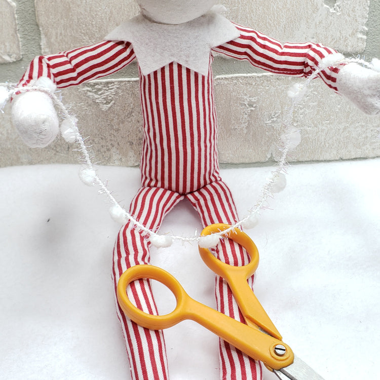 Elf Crafting Garland