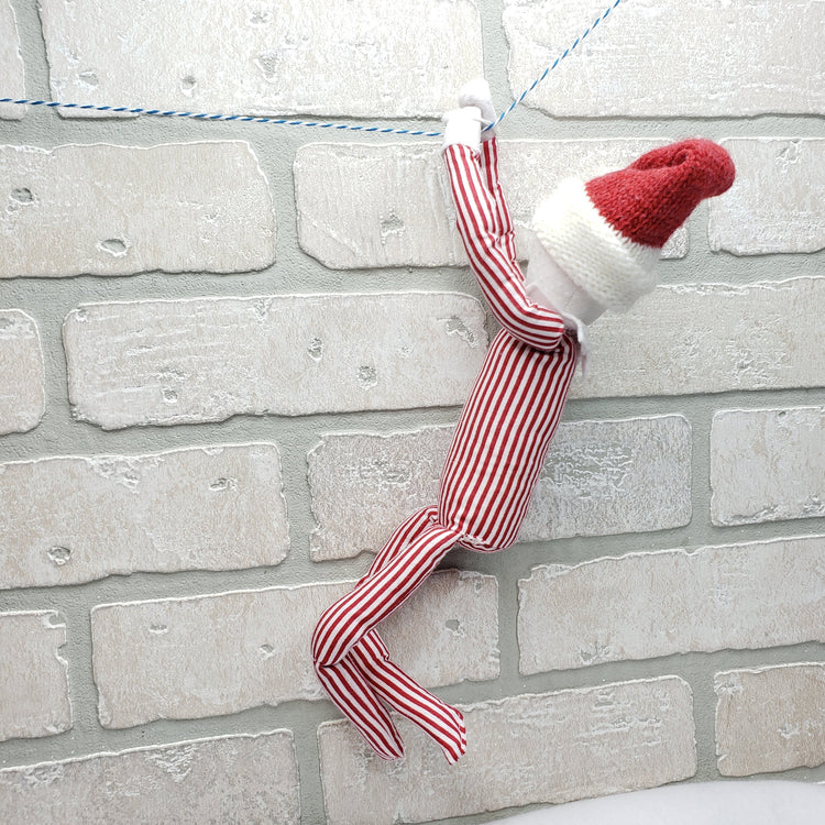 Your Elf needs these Handy Helpers to hold items + hang on!