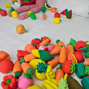 Food: Elf mini foods + grocery basket