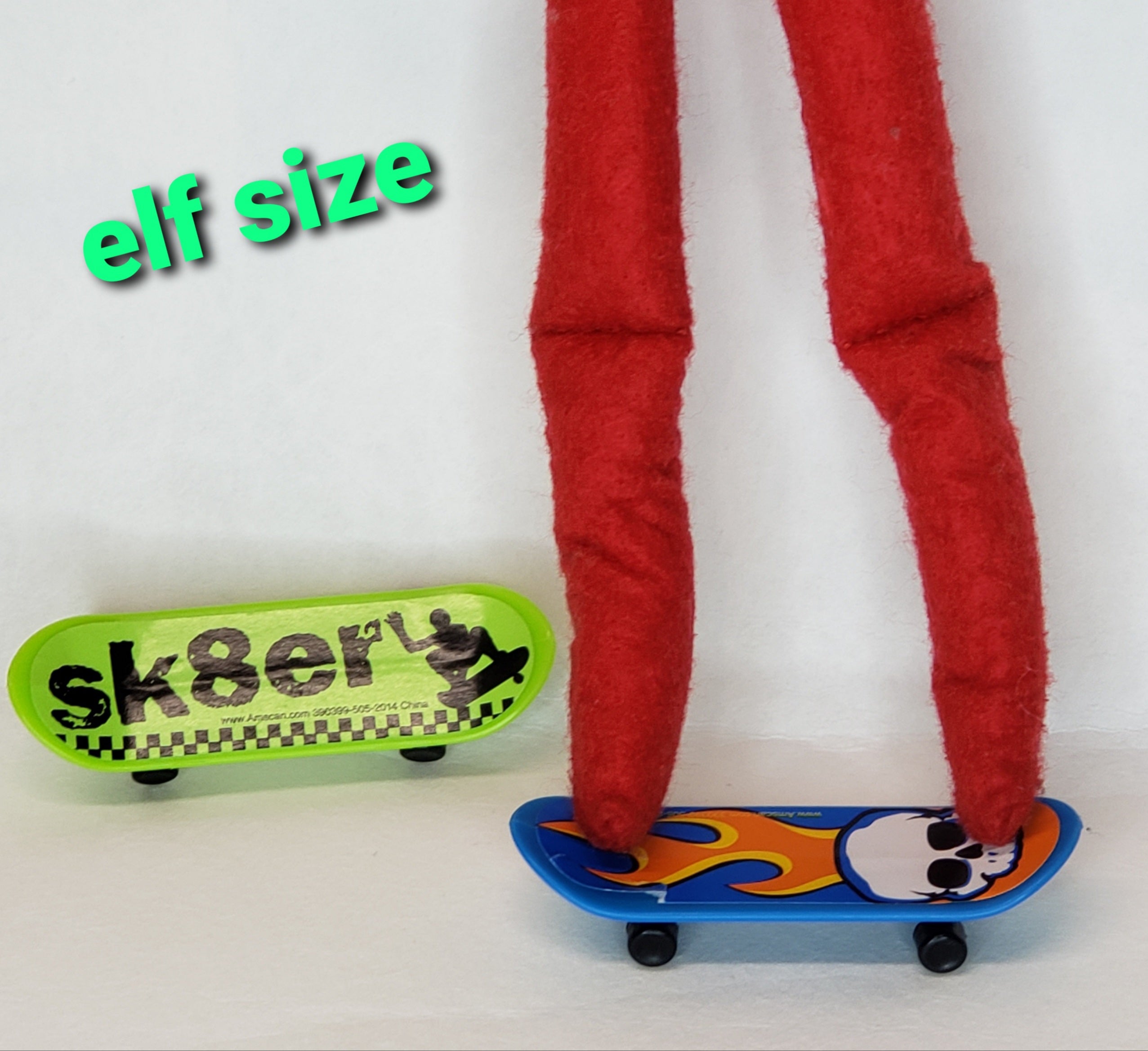 Elf Games: Skateboard - various colors